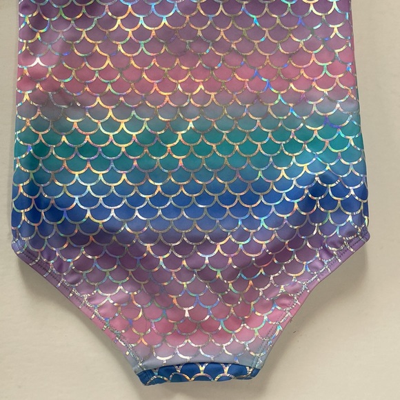 Girls H&M One Piece Swimsuit - Picture 7 of 8